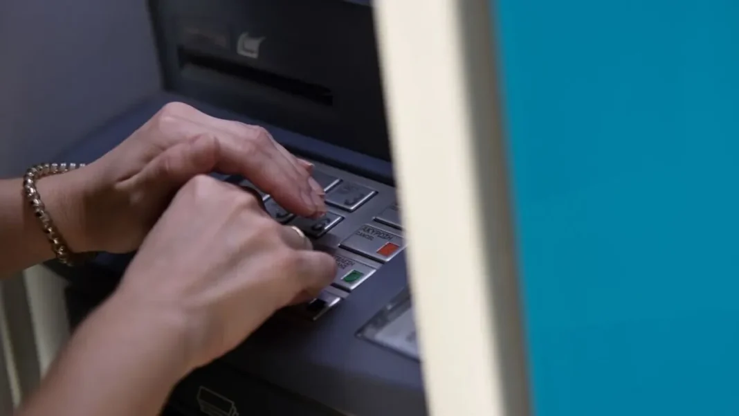 Ο «χάρτης» των πληρωμών από e-ΕΦΚΑ, ΔΥΠΑ μέχρι την Παρασκευή, 19 Ιουλίου