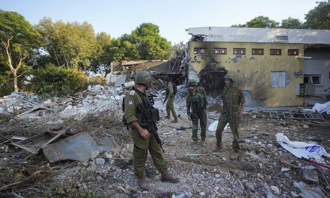 Το Ισραήλ ανακοίνωσε τον θάνατο άλλων δύο ομήρων στη Γάζα