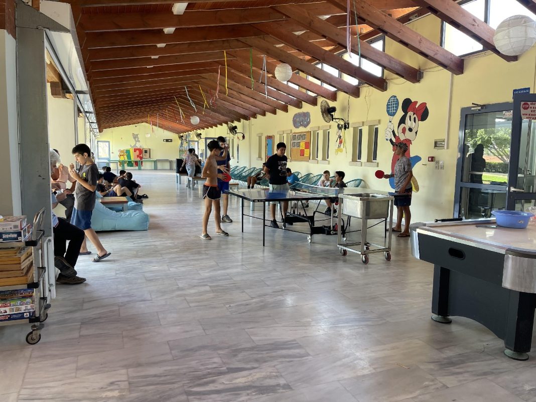 Υποδέχθηκε τους πρώτους μικρούς κατασκηνωτές η Παιδική Εξοχή – Κατασκήνωση του Δήμου Χανίων στον Καλαθά