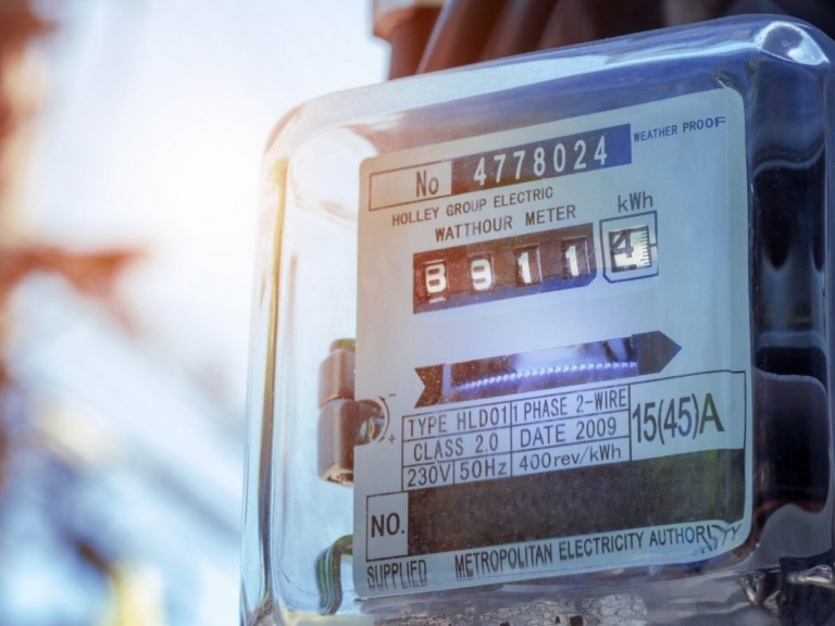 Ρεύμα: Έκρηξη στις τιμές χονδρεμπορικής με άλμα 60% των τιμών