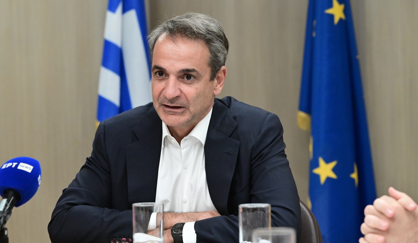 Mητσοτάκης: Εντυπωσιακή η μείωση της ανεργίας, έκτακτη ενίσχυση των συνταξιούχων τα Χριστούγεννα