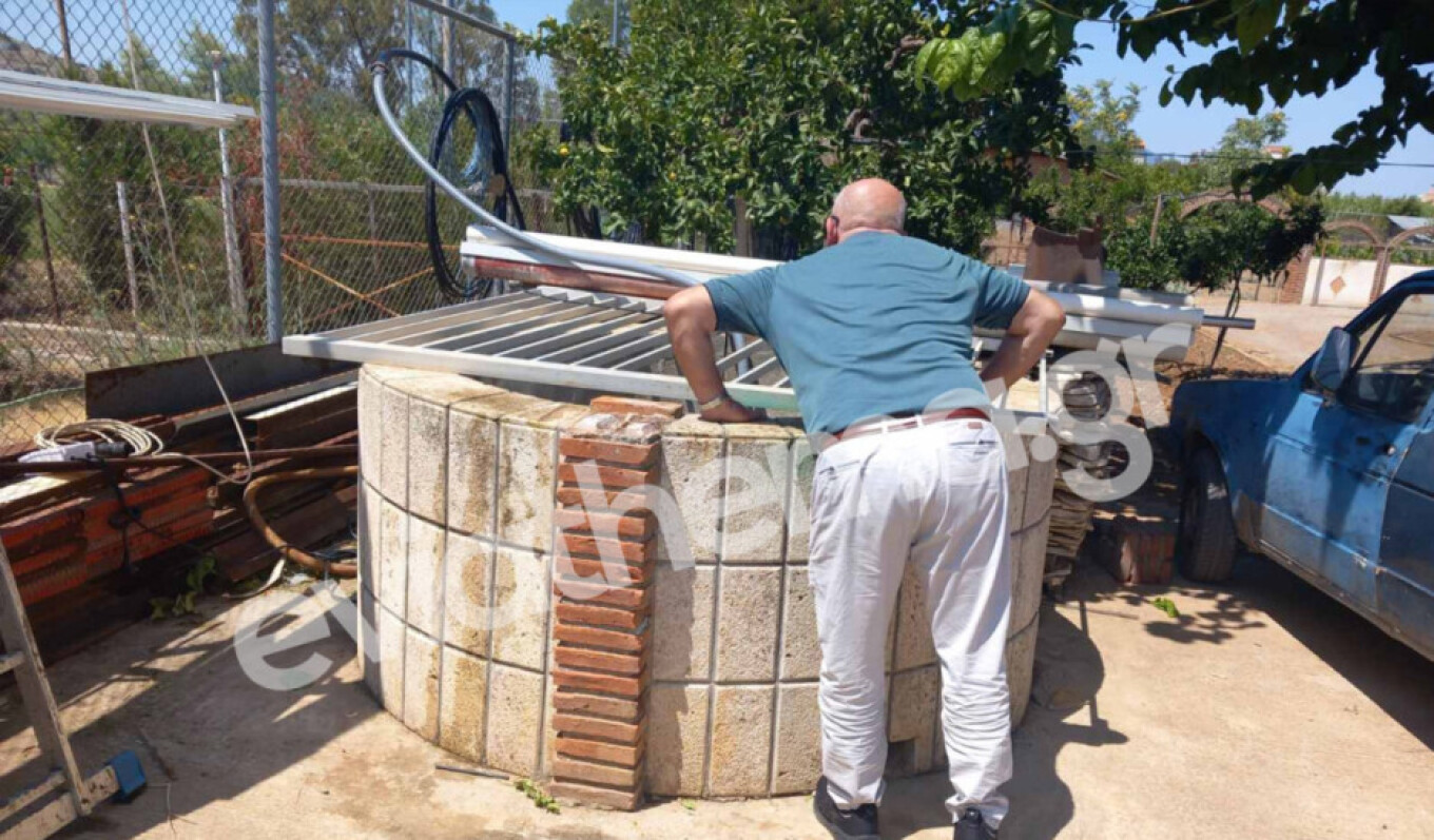 Άνδρας έπεσε σε πηγάδι