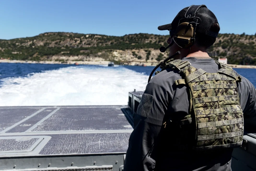 Συναγερμός στη Σούδα: Φόβοι για τρομοκρατικό χτύπημα στη βάση – Αυξήθηκαν τα μέτρα ασφαλείας