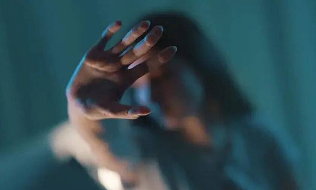 Συνταξιούχος στρατιωτικός χτύπησε και έβρισε τη σύζυγό του