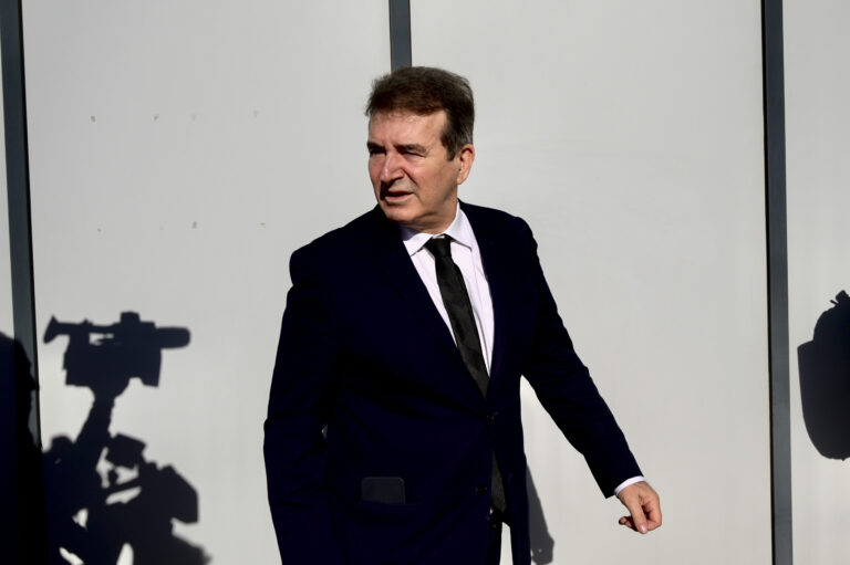 Χρυσοχοΐδης: Έρχονται νέες αποκαλύψεις για οργανωμένο έγκλημα, οπαδική βία και εκβιασμό επιχειρηματιών
