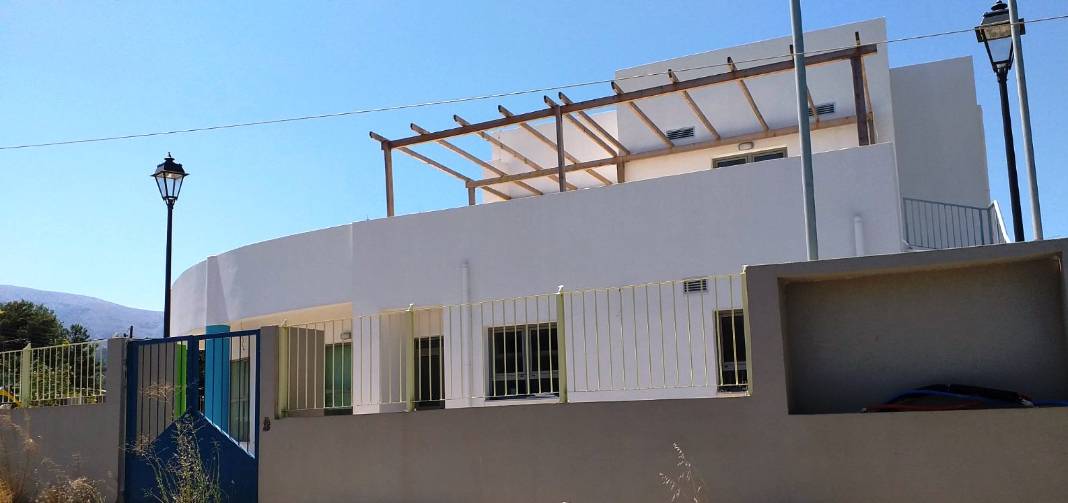 "Έπεσαν" οι υπογραφές για τη προμήθεια του απαραίτητου εξοπλισμού για τη λειτουργία του νέου βρεφονηπιακού σταθμού Καστελλίου