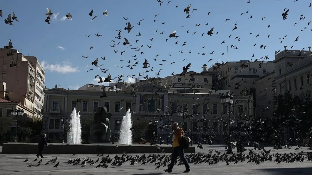 Σενάρια για αυξήσεις έως 150 ευρώ για 400.000 συνταξιούχους
