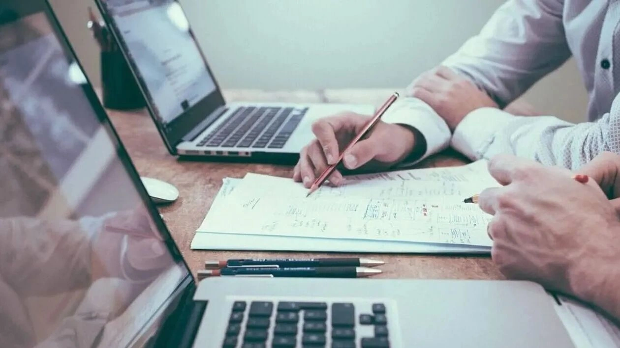 Άνοδος 73% στις επιτυχείς ρυθμίσεις οφειλών στον εξωδικαστικό μηχανισμό τον Νοέμβριο 2024