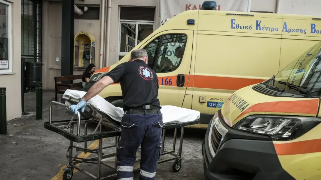 Νεκρή ηλικιωμένη μετά από πρόσκρουση σε τζαμαρία καταστήματος