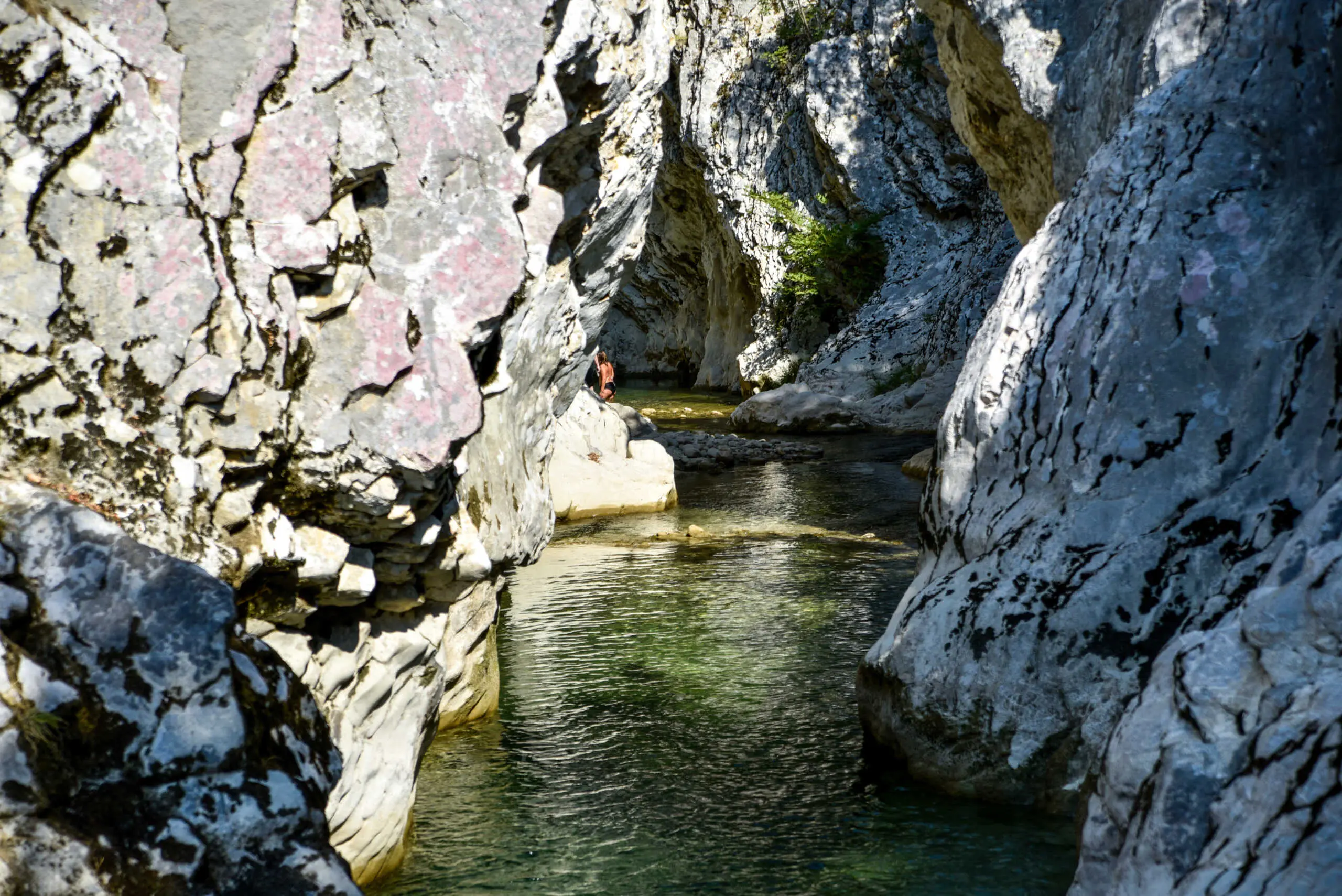 Αχέροντας: Δύο Ολλανδοί τουρίστες εγκλωβίστηκαν σε δύσβατο σημείο στην Σκάλα της Τζαβέλαινας