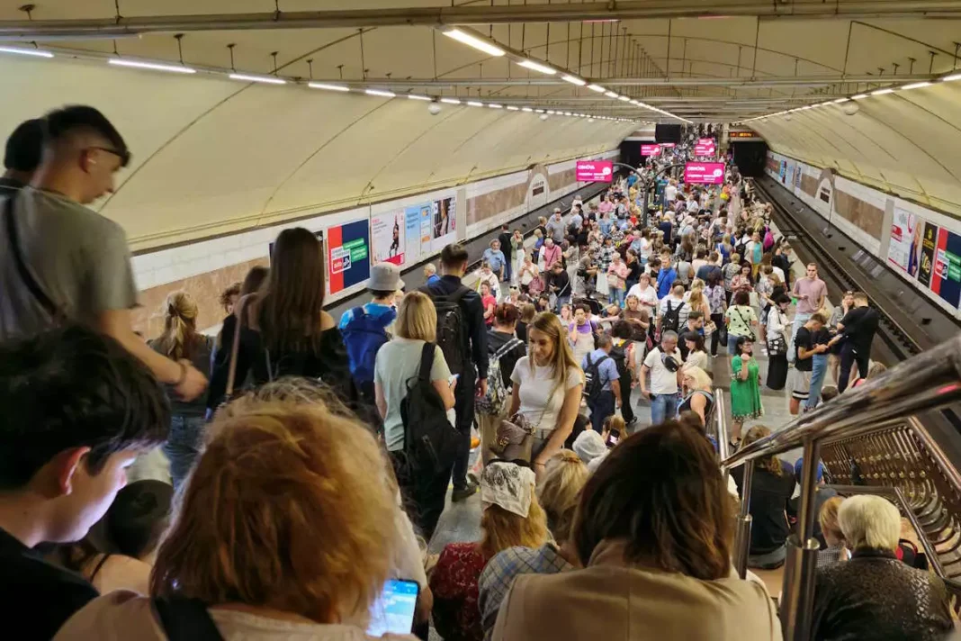 Πόλεμος στην Ουκρανία: Μία από τις μεγαλύτερες επιθέσεις εξαπέλυσε η Ρωσία