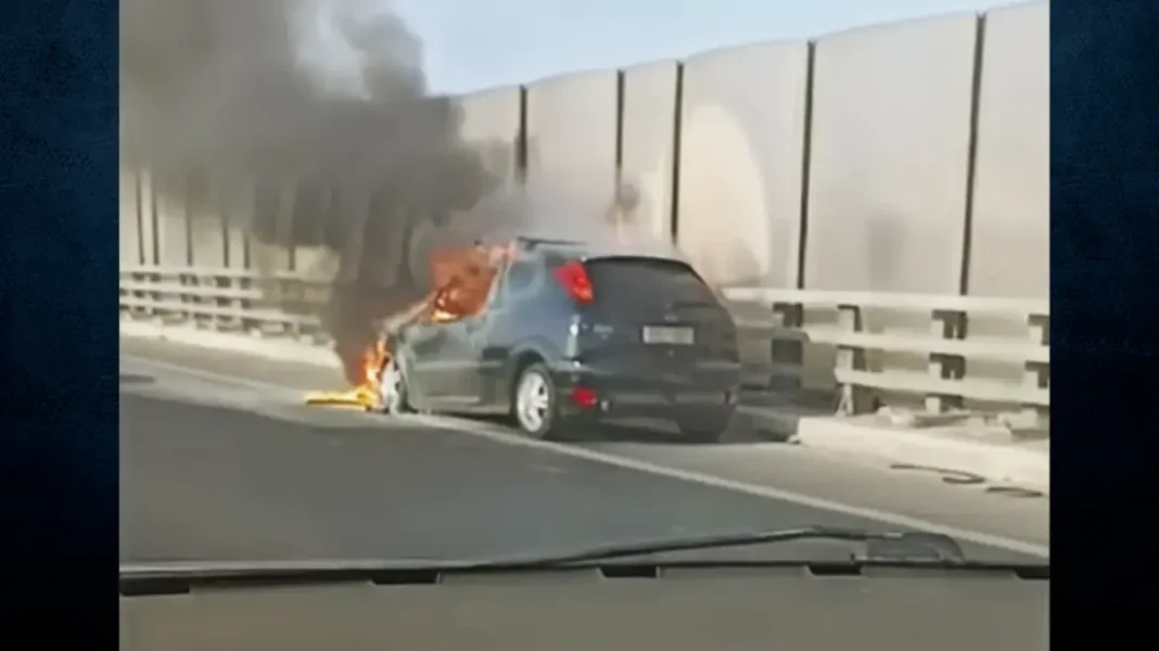 Κηφισός: Καθυστερήσεις στην κυκλοφορία λόγω φωτιάς σε όχημα