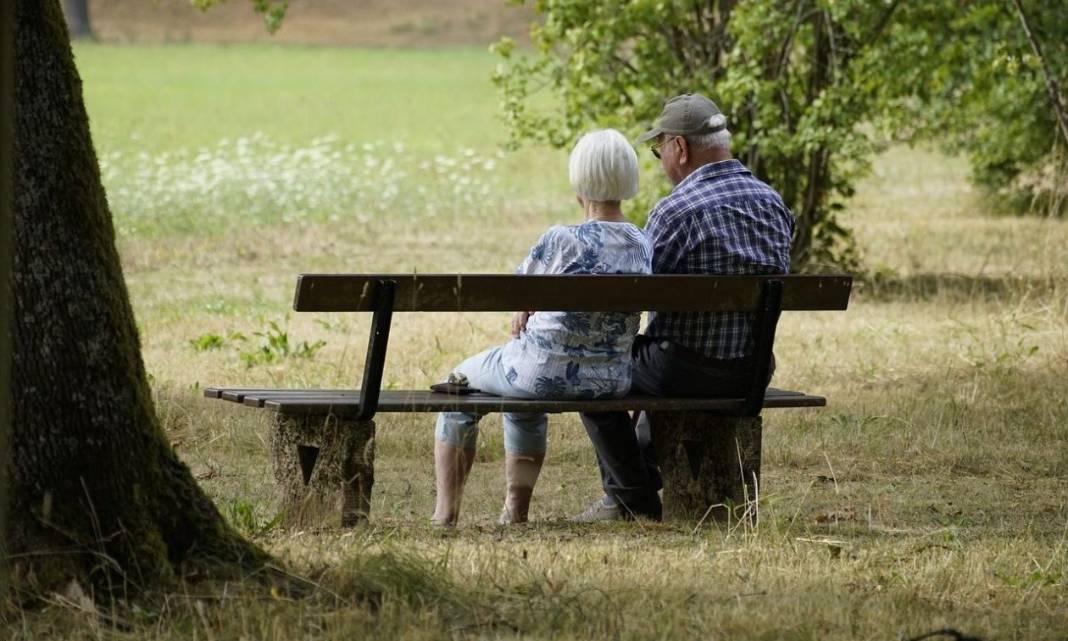 Συντάξεις: Ποιοι θα πάρουν το νέο επίδομα προσωπικής διαφοράς – Τα σενάρια για την καταβολή του
