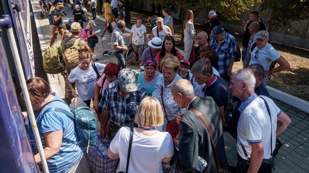Εγκαταλείπουν οι άμαχοι το Ποκρόφσκ στην ανατολική Ουκρανία
