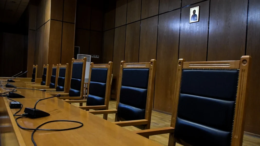 ΔΣΑ: Πειθαρχική έρευνα για τη δικηγόρο που προφυλακίστηκε για κατοχή κοκαΐνης