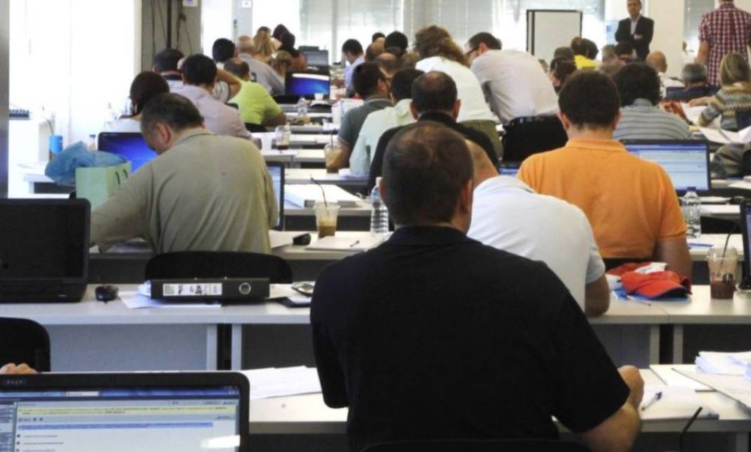 Προκήρυξη ΑΣΕΠ για μόνιμες θέσεις εργασίας στο δημόσιο: Σήμερα λήγει η προθεσμία για τις αιτήσεις – Ποιες ειδικότητες αφορά