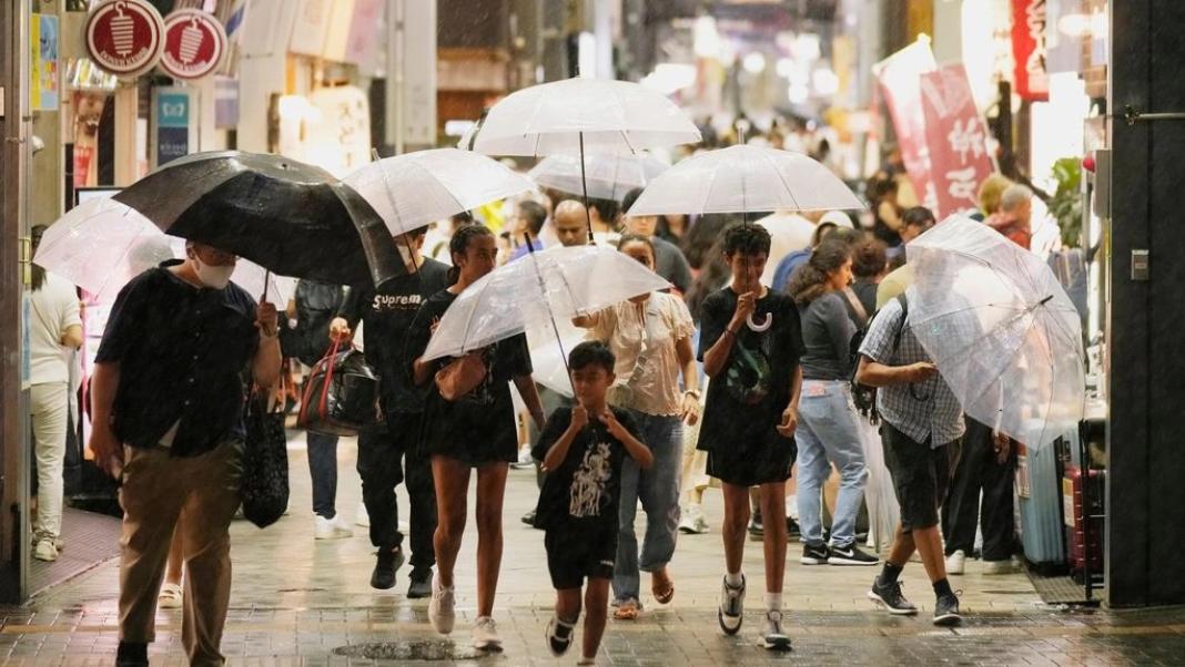 Έξι νεκροί από τον τυφώνα Σανσάν που «χτύπησε» την Ιαπωνία - Δεκάδες τραυματίες