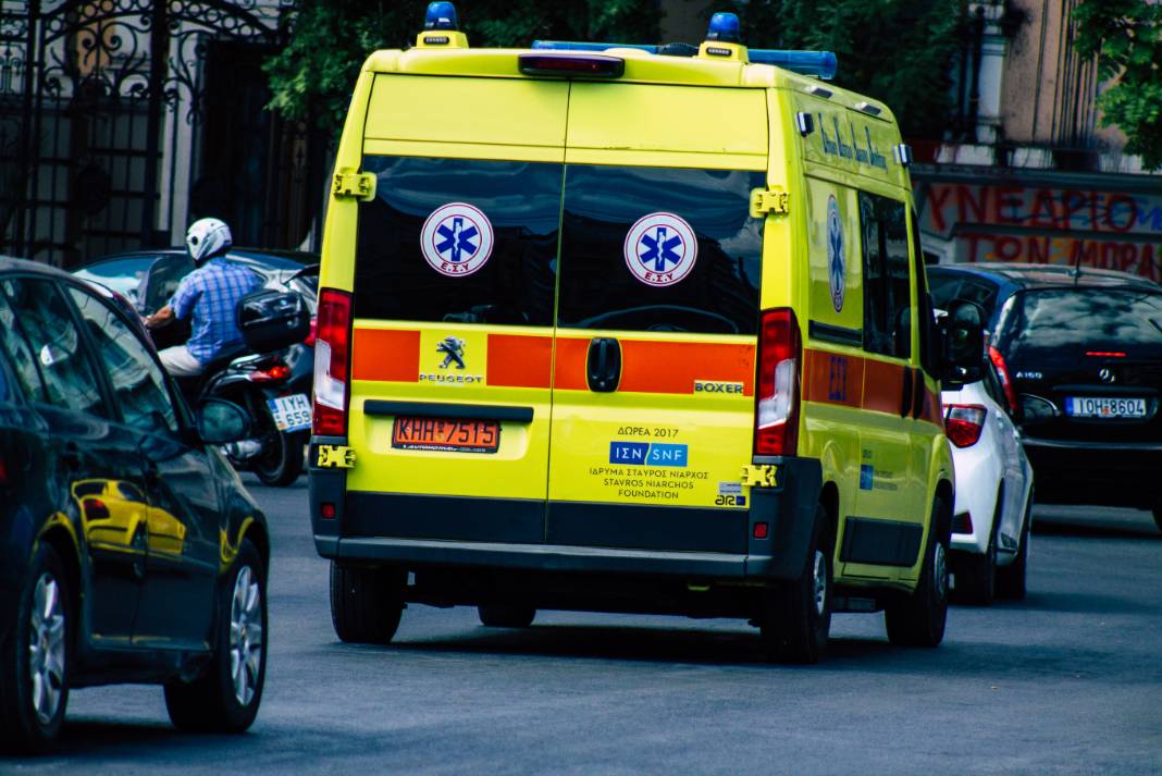 Βαν έπεσε σε υπάλληλο καθαριότητας που νοσηλεύεται σε σοβαρή κατάσταση