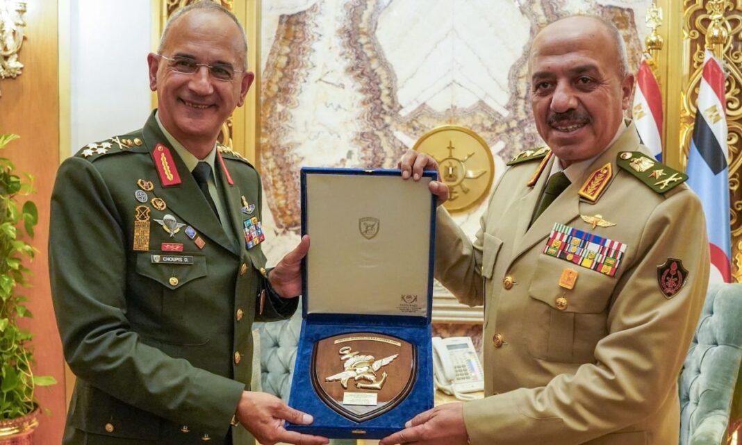 Επίσημη Επίσκεψη του Αρχηγού ΓΕΕΘΑ στην Αραβική Δημοκρατία της Αιγύπτου