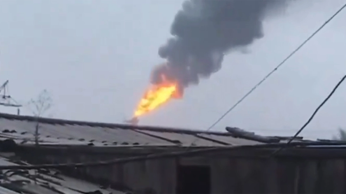 Ρωσία: Επτά τραυματίες από πυρκαγιά στο μεγαλύτερο διυλιστήριο της χώρας στην πόλη Ομσκ