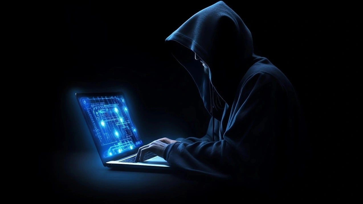 Η Ρωσία καλεί τους κατοίκους παραμεθόριων περιοχών να λάβουν μέτρα κατά των χάκερ