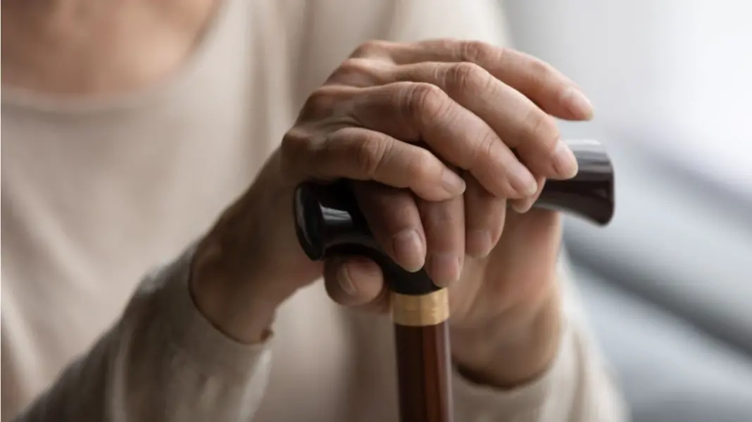 Της απέσπασαν 45.000 με πρόσχημα δήθεν χειρουργείου συγγενικού της προσώπου