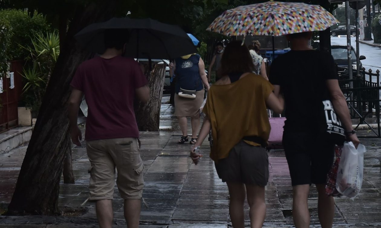 Καιρός: Ξεκάθαρος ο Τσατραφύλλιας για τις βροχές της επόμενης εβδομάδας – Τι πρέπει να περιμένουμε