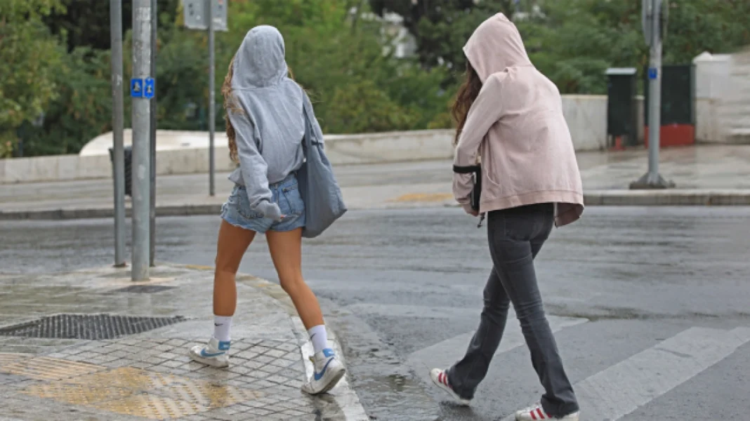 Καιρός: Με έντονα φαινόμενα στα βορειοδυτικά μπαίνει η εβδομάδα – Προειδοποίηση Κολυδά για 6 περιοχές