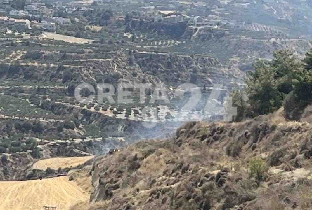 Πυρκαγιά στο Ηράκλειο – Σηκώθηκαν εναέρια μέσα