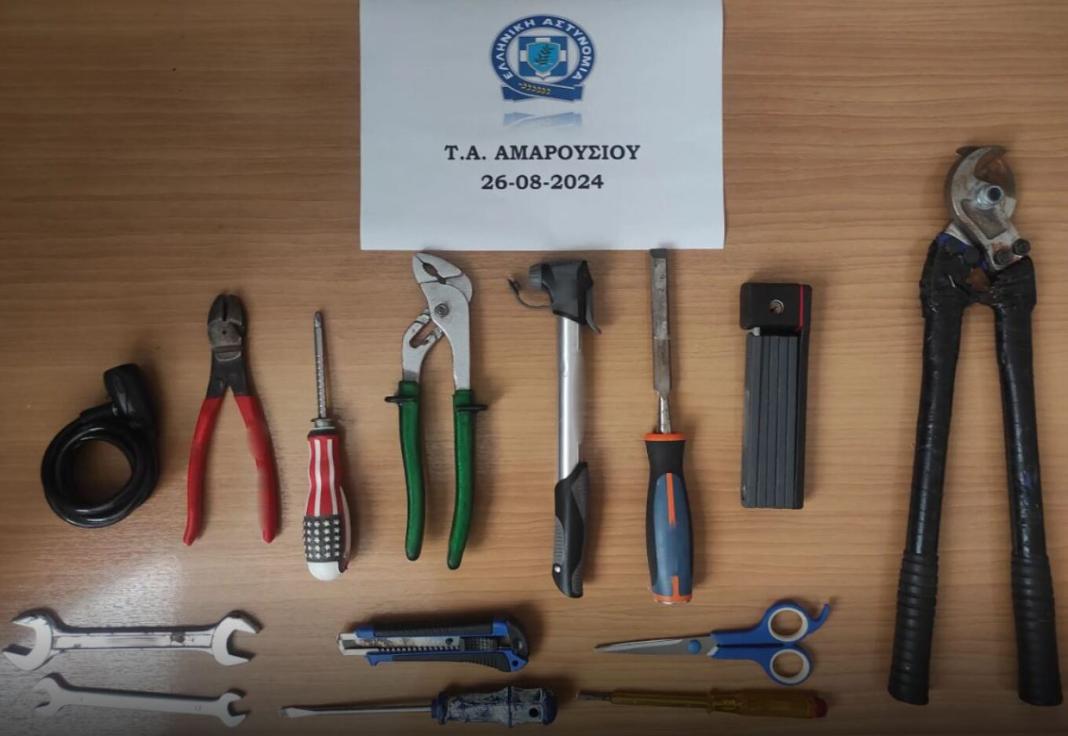 Χειροπέδες σε 42χρονο που προέβαινε συστηματικά σε κλοπές ποδηλάτων από σπίτια