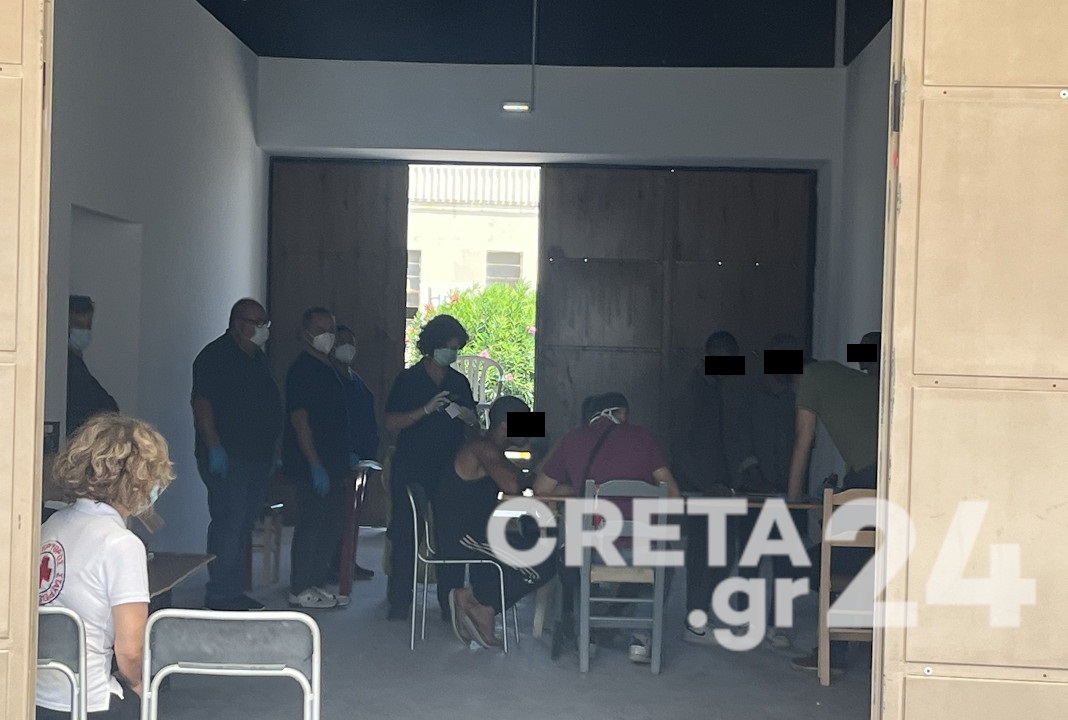 Στο Ηράκλειο οι μετανάστες που εντοπίστηκαν στη μονή Κουδουμά – Στο νοσοκομείο ένας ανήλικος
