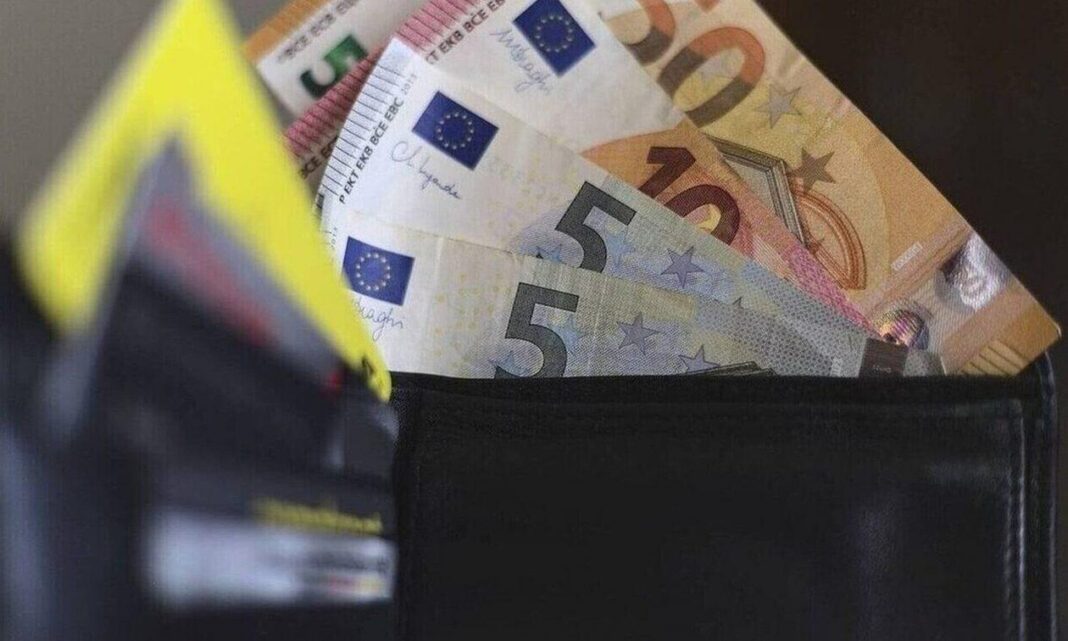 Μετρητά τέλος - Το πρόστιμο για τους παραβάτες
