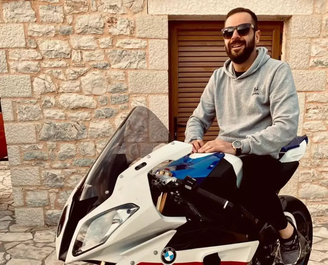 Ο 45χρονος ήταν σε αναπηρικό καροτσάκι για 6 μήνες, μόλις είχε συνέλθει – Η τελευταία ανάρτηση πριν τη φονική κούρσα
