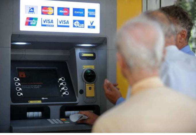 Συντάξεις: Έρχονται αλλαγές στον τρόπο χορήγησης των ποσών – Πώς θα δίνονται και ποιους αφορά