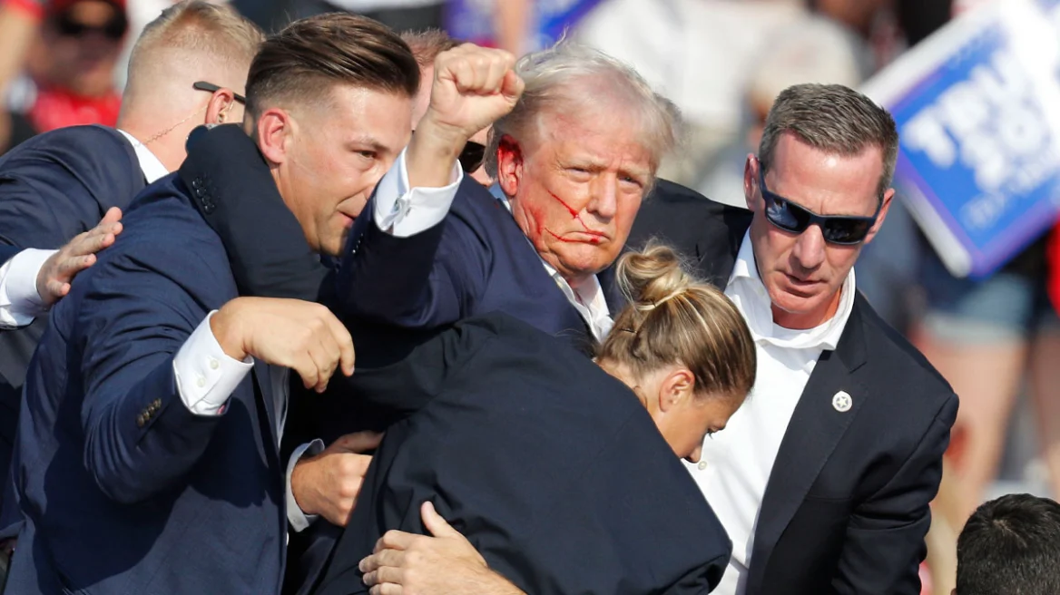 Σε διαθεσιμότητα πέντε πράκτορες της Μυστικής Υπηρεσίας μετά την απόπειρα δολοφονίας του Τραμπ