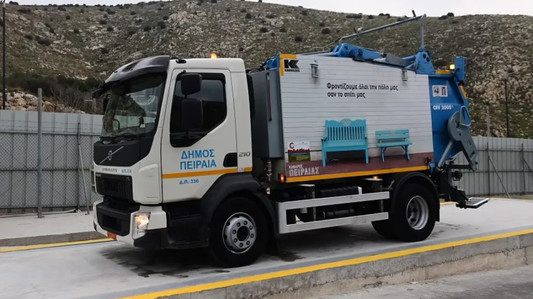 Πέραμα: Προφυλακιστεός ο 48χρονος που κατηγορείται ότι βίασε συνάδελφό του μέσα σε απορριμματοφόρο