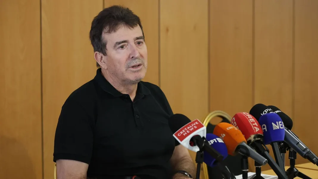 Panic Button για ανήλικους ανακοίνωσε από τη ΔΕΘ ο Μιχάλης Χρυσοχοΐδης