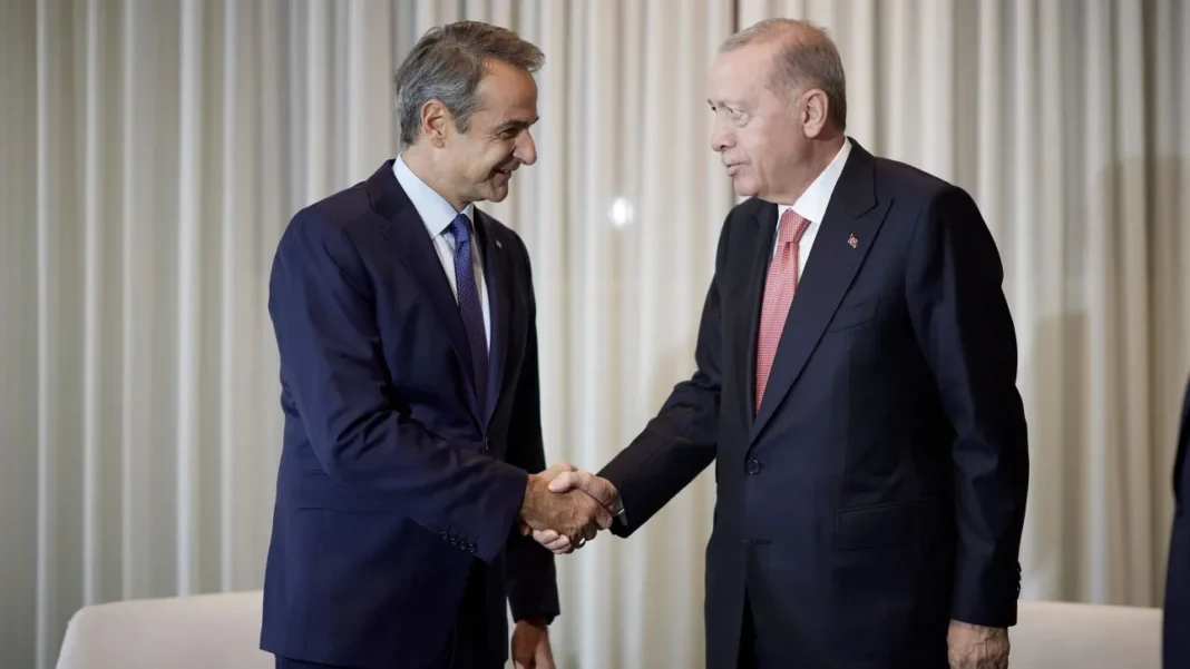 Το παρασκήνιο της συνάντησης Μητσοτάκη – Ερντογάν: Τι είπαν για ΑΟΖ και υφαλοκρηπίδα
