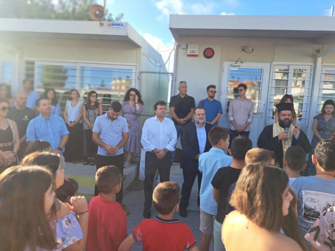 Στους Αγιασμούς των σχολικών μονάδων του Δήμου Μινώα Πεδιάδας η Δημοτική Αρχή