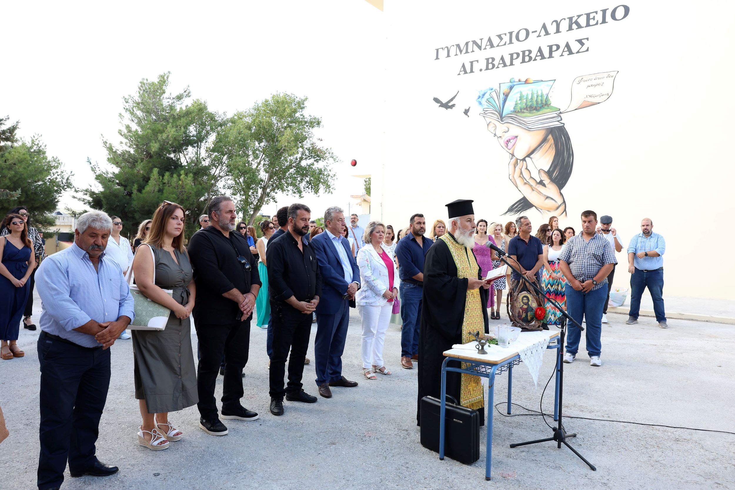 Πρώτο κουδούνι και εγκαίνια στην ανακαινισμένη σχολική μονάδα του Γυμνασίου – Λυκείου Αγίας Βαρβάρας