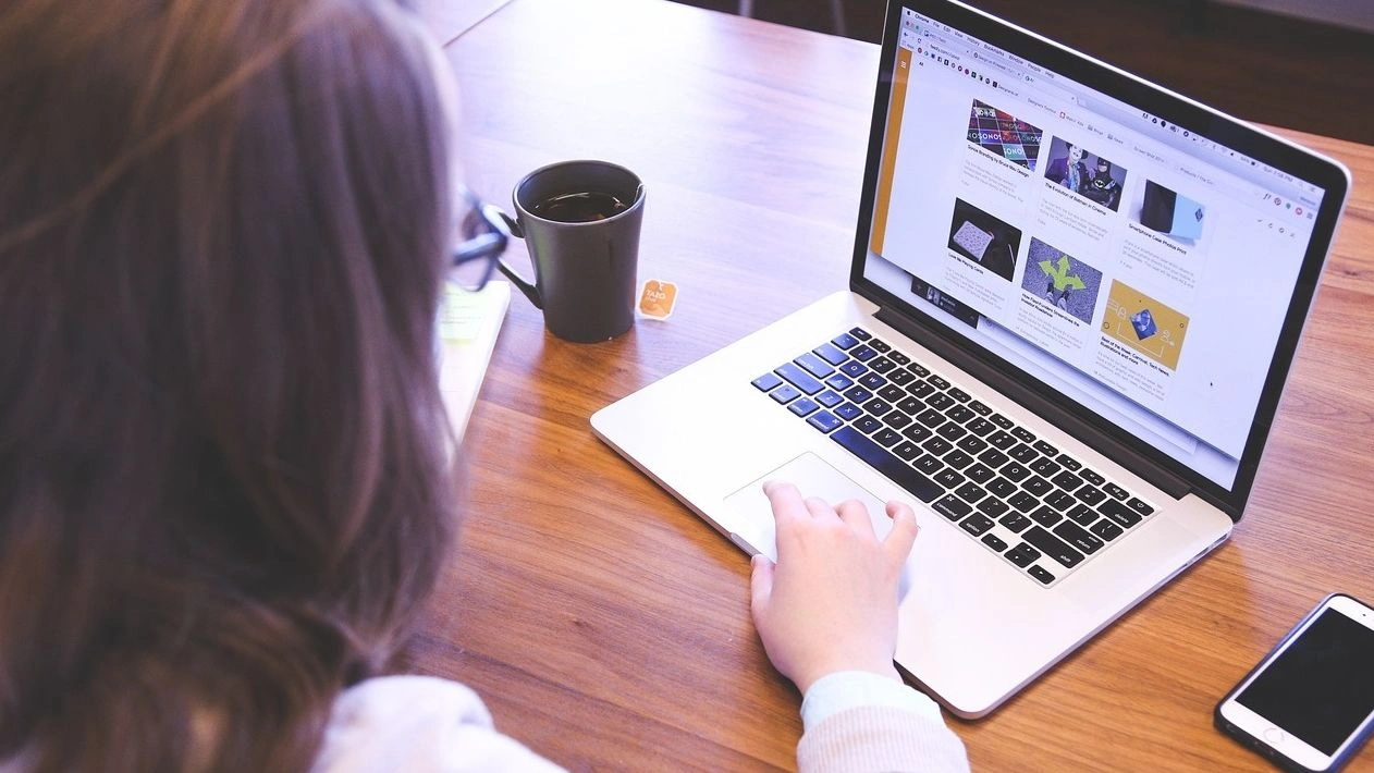 Πρεμιέρα αύριο, Δευτέρα, για το Ψηφιακό Φροντιστήριο – Δωρεάν για 120.000 μαθητές της Γ’ Λυκείου