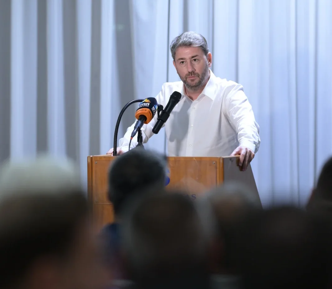 Νίκος Ανδρουλάκης: «Σήμερα ο λαός δεν βλέπει το ΠΑΣΟΚ ως συμπλήρωμα, αλλά ως τη δύναμη που θα ανοίξει στη ΝΔ την πόρτα εξόδου από το Μαξίμου»