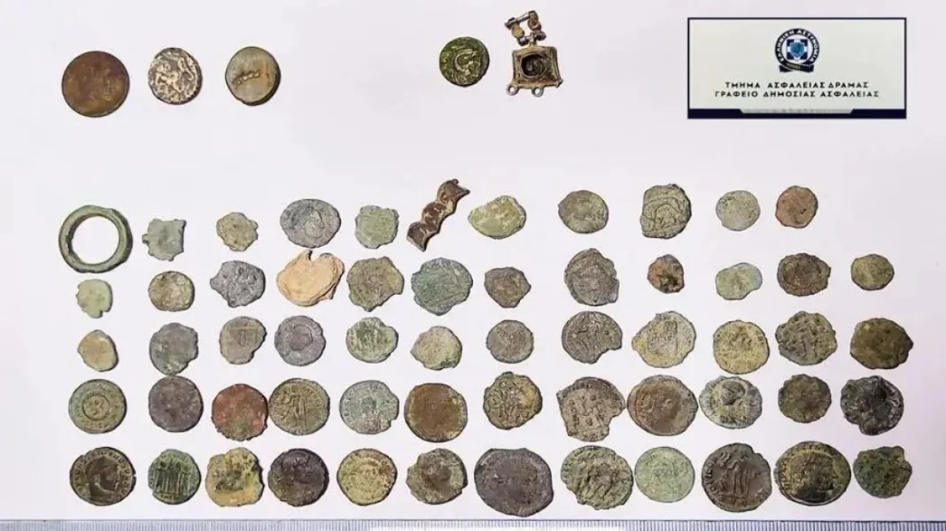 Αρχαία έκρυβαν στα σπίτια τους τρεις Έλληνες – Τα σημεία που έκαναν τις λαθρανασκαφές ψάχνουν οι αρχές