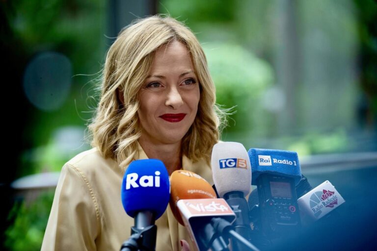 Τζ. Μελόνι: Γράφουμε ιστορία, δεν επιτρέπουμε λάθη