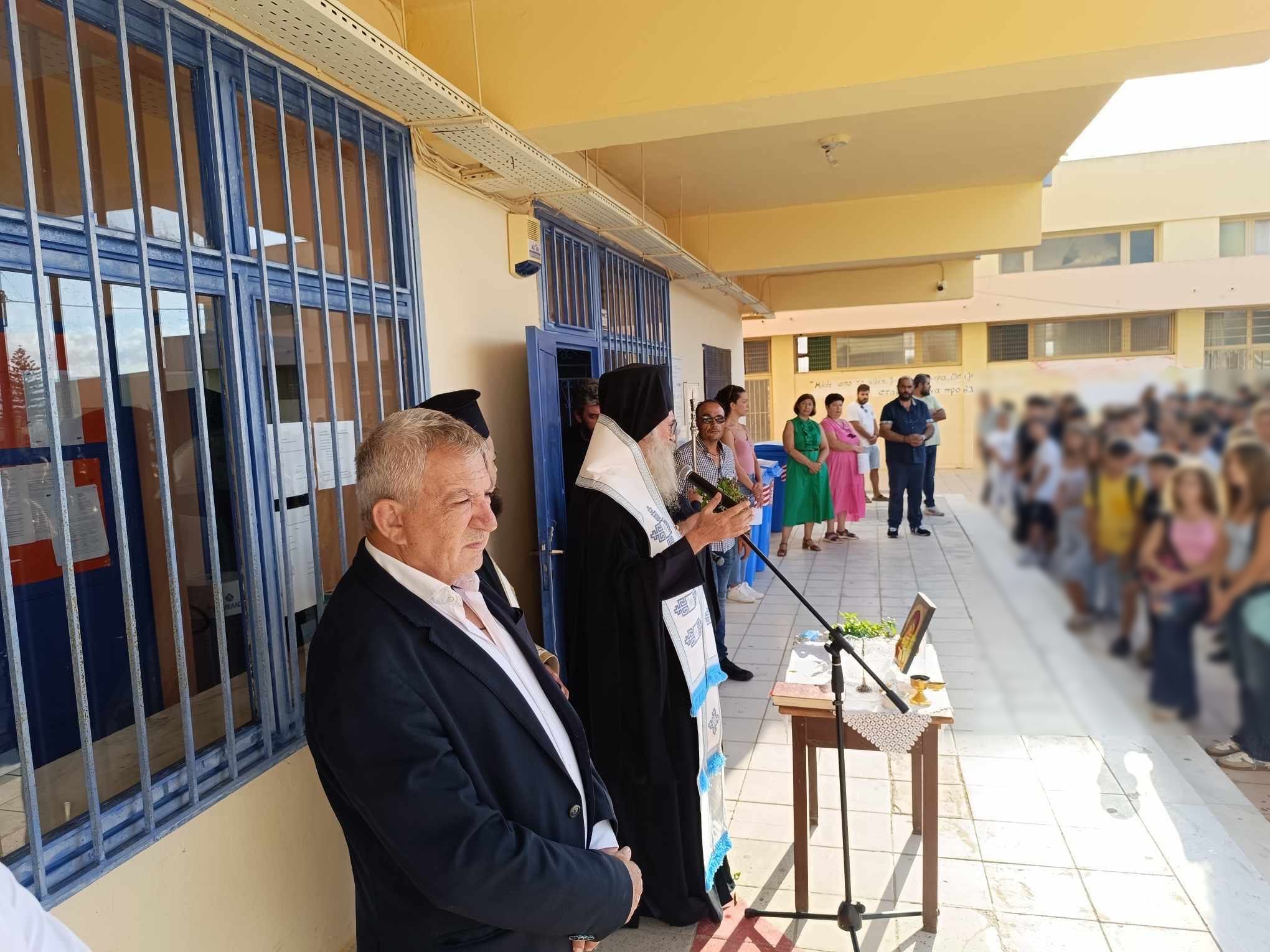 Ευχές Δημάρχου Φαιστού για τη νέα σχολική χρονιά