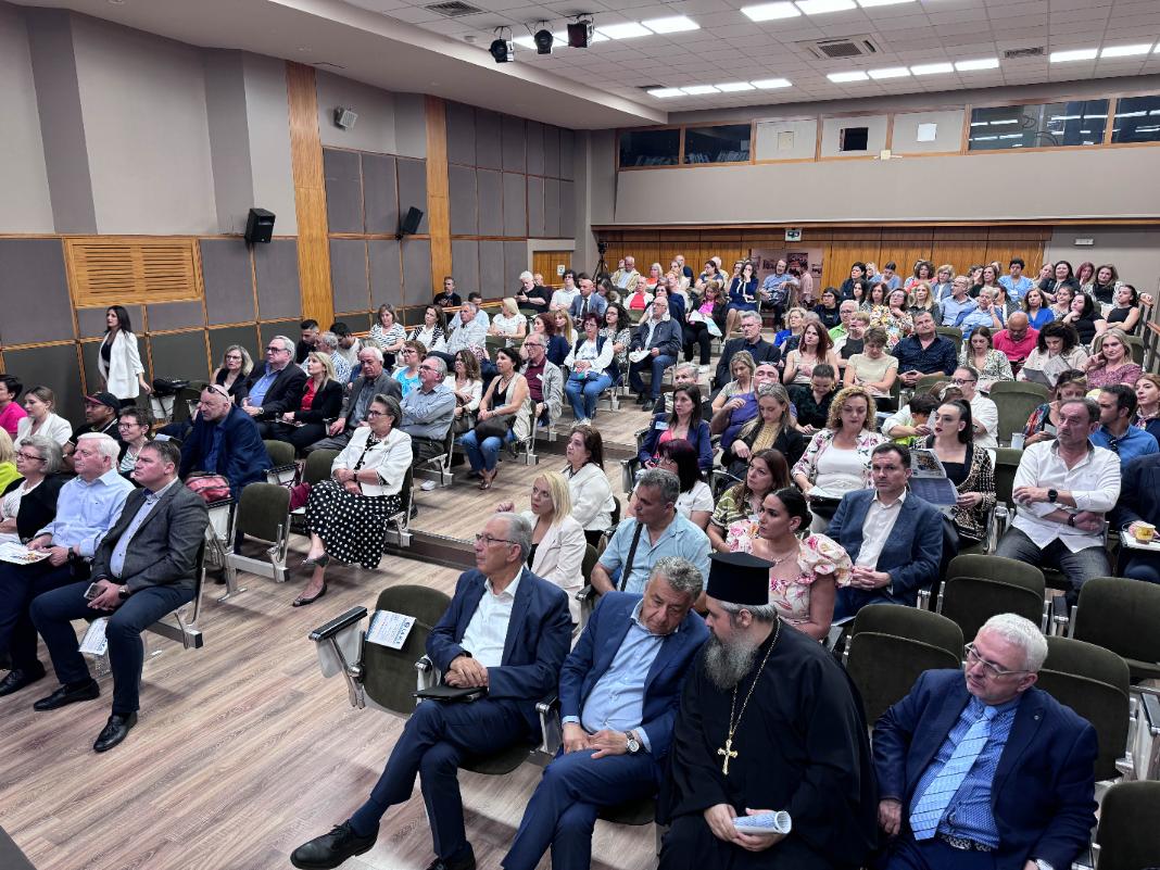 Στιγμιότυπα από το 10ο Διεθνές Συνέδριο του Ινστιτούτου Ανθρωπιστικών και Κοινωνικών Επιστημών