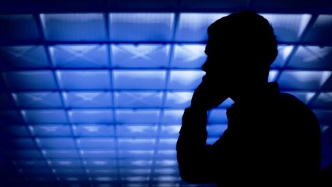 Θύμα απατεώνων 13χρονος - Άγνωστη παρίστανε τη μητέρα του στο τηλέφωνο και απέσπασε €2.500, κοσμήματα και ρολόγια