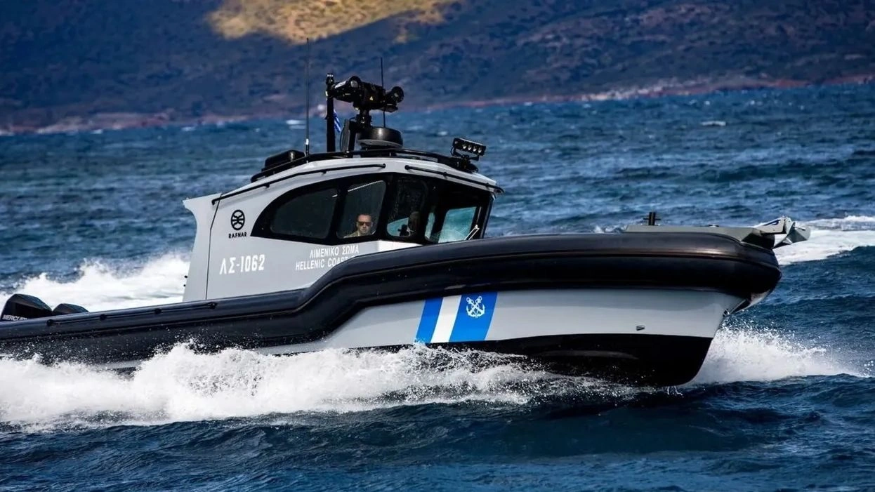 Θρίλερ με σορό άνδρα κοντά σε παραλία – Οι πρώτες εκτιμήσεις