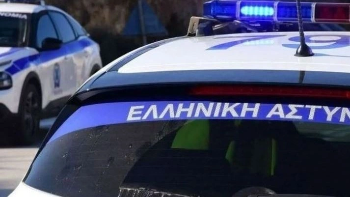Συνελήφθη μετά από καταδίωξη 19χρονος που είχε ληστέψει ηλικιωμένη