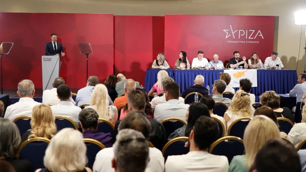 ΣΥΡΙΖΑ: 100 μέλη της Κεντρικής Επιτροπής ζητούν άμεσα εκλογές από τον Κασσελάκη